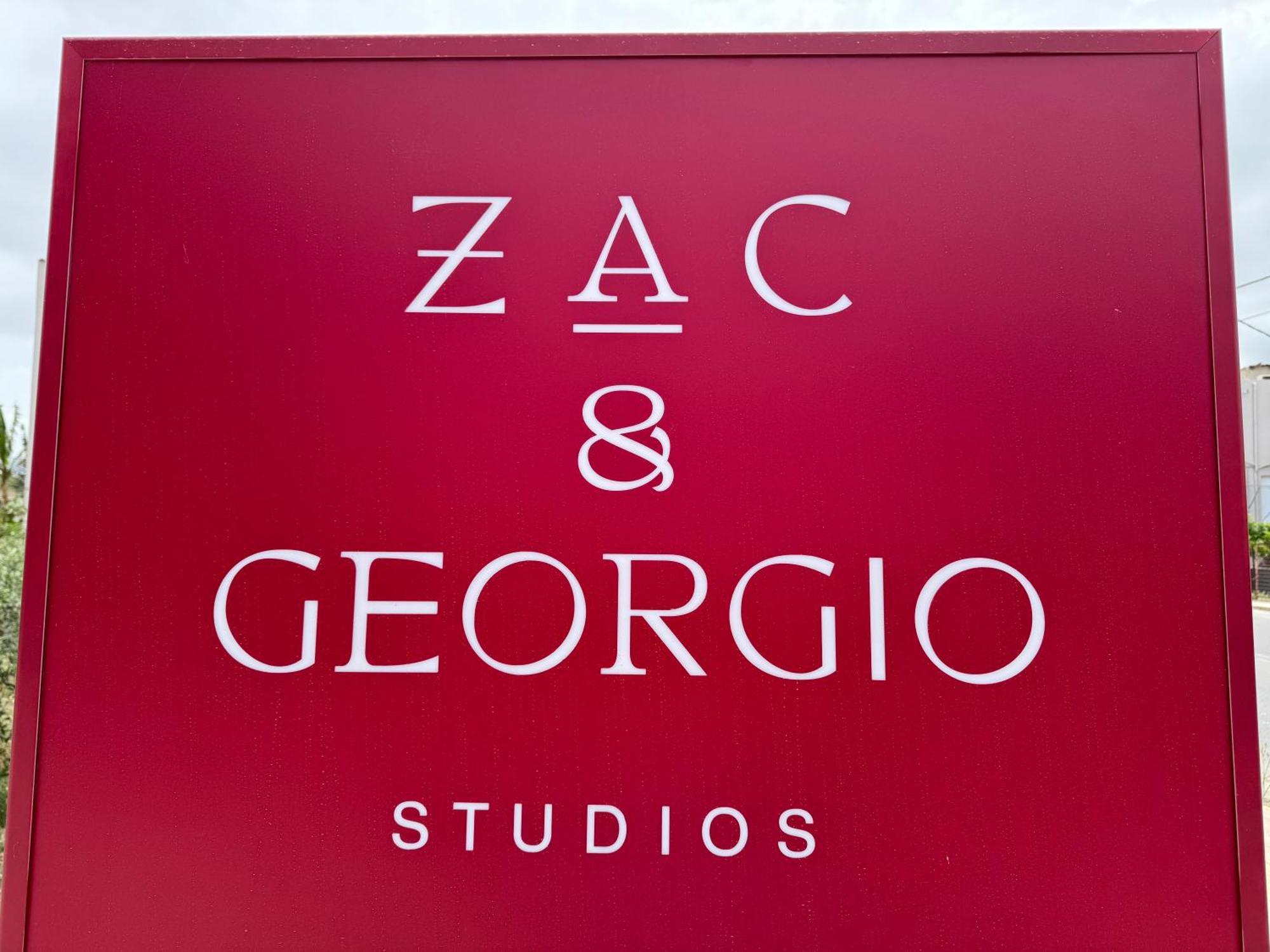Zac & Georgio Studios "Ex Imperial Studios" Gazi Exteriör bild